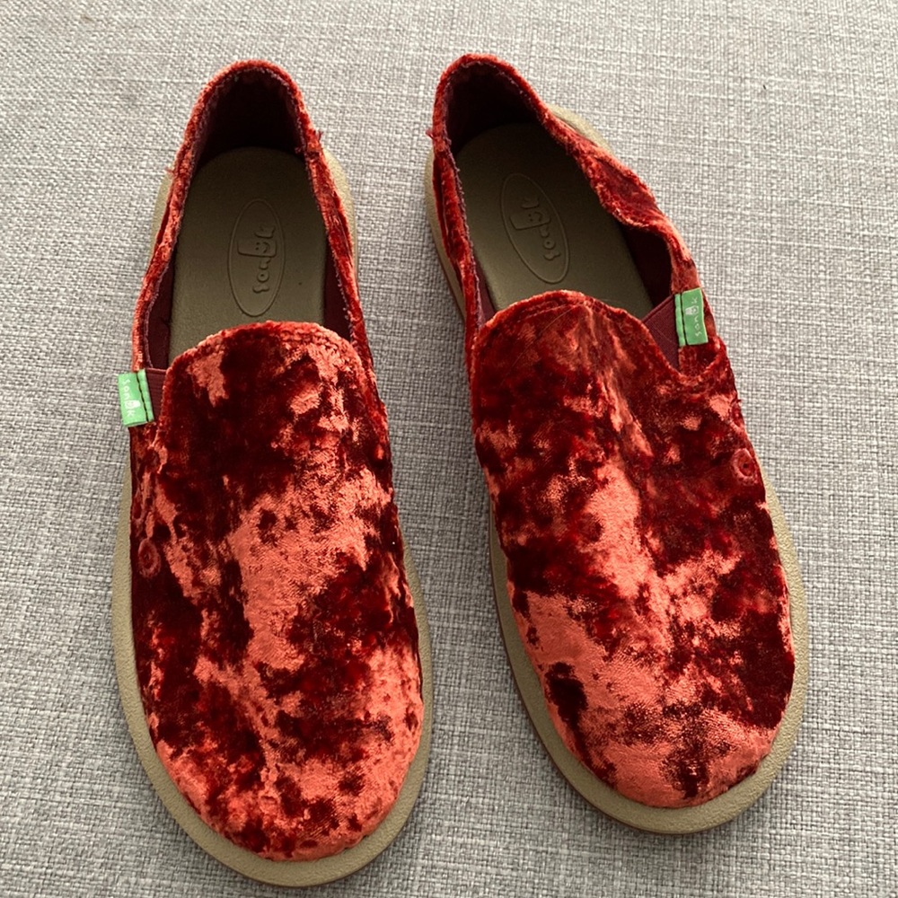 Red Velvet Sanuks